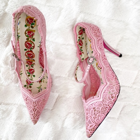 Gucci Shoes - GUCCI Lace Mary Jane heels